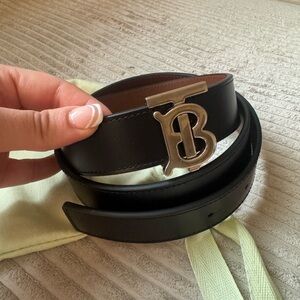 Burberry reversible Black and Brown Leather Belt with Silver Buckle